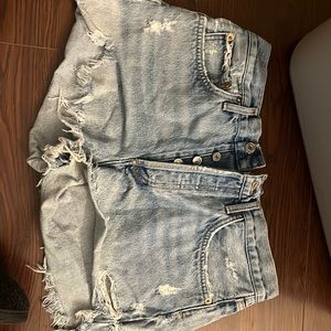 AGOLDE Parker shorts in color swap meet